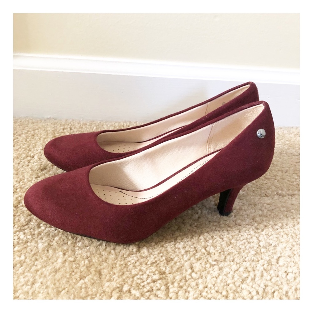Life Stride Soft System Suede Burgundy Pumps Women’s Size 6 Comfort Red Heels